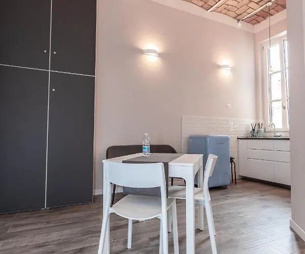 Cortiletto Montebello Daire Roma